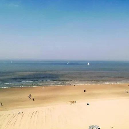木屋 Beautiful In Middelkerke, 300m From The Sea, Cleaning Included