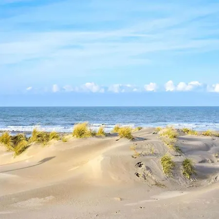 In Near The Beach, Cleaning Included * Middelkerke